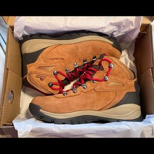 8M Elk Red Newton Ridge Boot